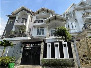 Cho thuê villa bờ sông sài gòn dtsd 400m2 đường 30gía 40tr/tháng