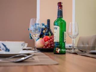 Hải yến nam minh land  cho thuê căn hộ dịch vụ tại vinhome central park theo ngày  tháng  năm