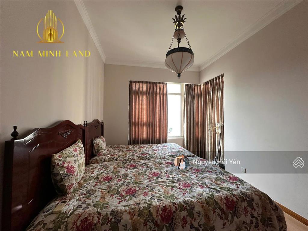 Hải yến nam minh land  bán căn hộ saigon pearl 3 phòng ngủ  137m2, đủ nội thất, hướng mát cả ngày