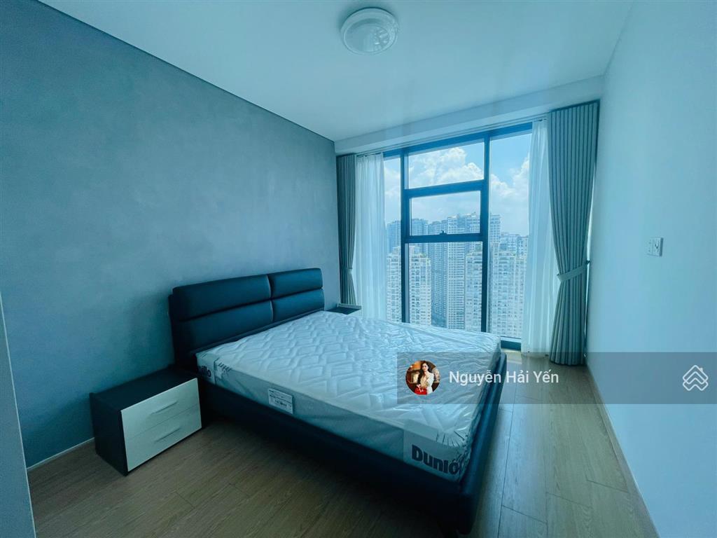 Hải yến nam minh land cho thuê căn hộ sunwah pearl 2 phòng ngủ + 1, tầng cao, giá 45tr đủ nội thất