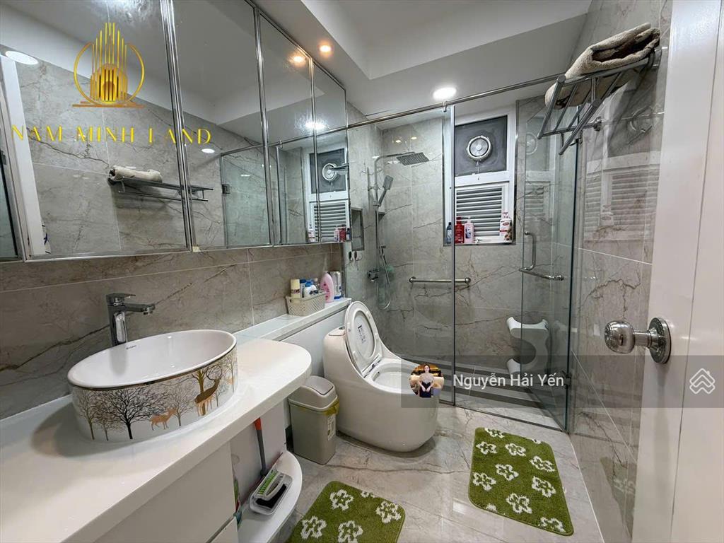 Hải yến nam minh land  bán căn hộ 3 pn saigon pearl 135m2 giá 13 tỷ. nhà có nội thất đầy đủ, mới