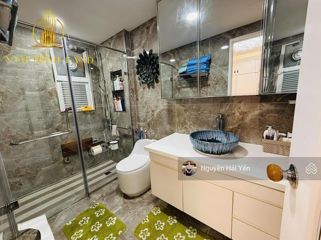 Hải yến nam minh land  bán căn hộ 3 pn saigon pearl 135m2 giá 13 tỷ. nhà có nội thất đầy đủ, mới