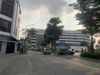 Hiếm  lô góc mt dương thị giang 6.7x19m  sát depot metro số 2  giá chỉ 13.5 tỷ