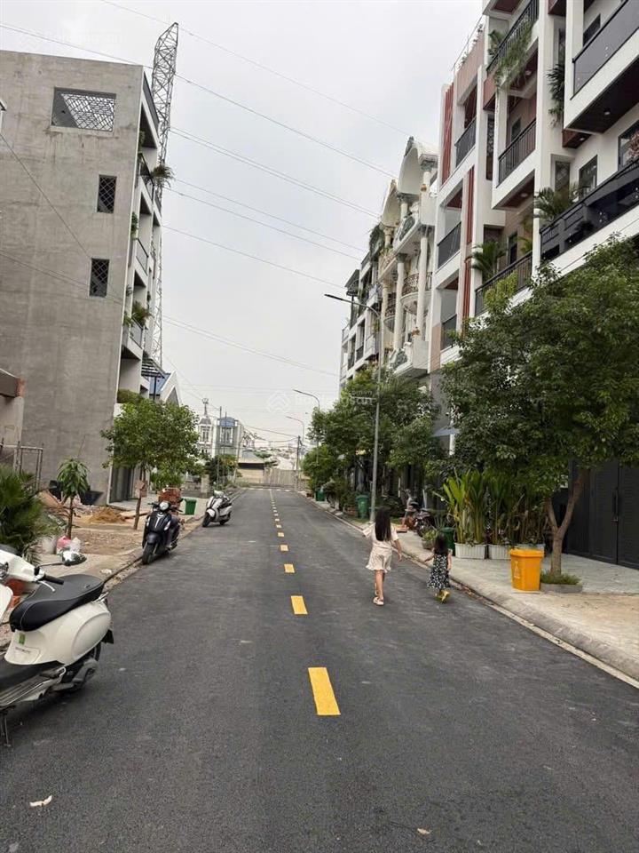 Hxh 12m thạnh xuân 21, dt 4.35m x12m vuông vức, ngay picity. chỉ 4 tỷ