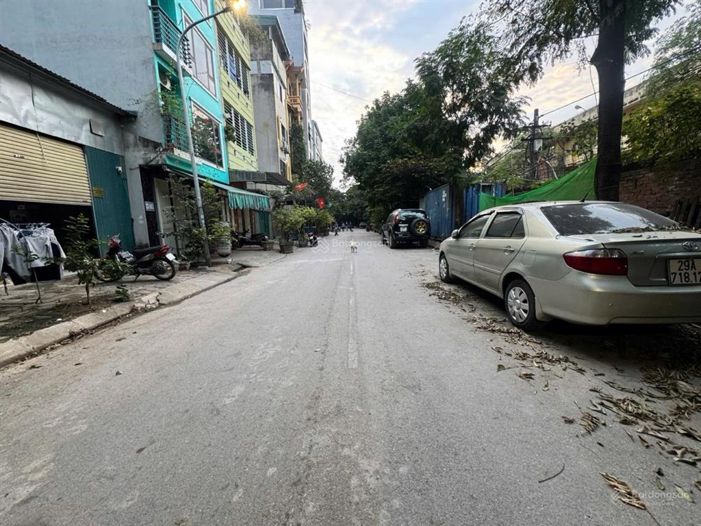 Bán đất phân lô vỉa hè ngõ 168 nguyễn xiển kéo dài 60m2  mt 5m chỉ 20.5 tỷ