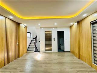 Phân lô phố nguyễn công hoan, 6 tầng thang máy, gần phố, ô tô, full nội thất, ở sướng