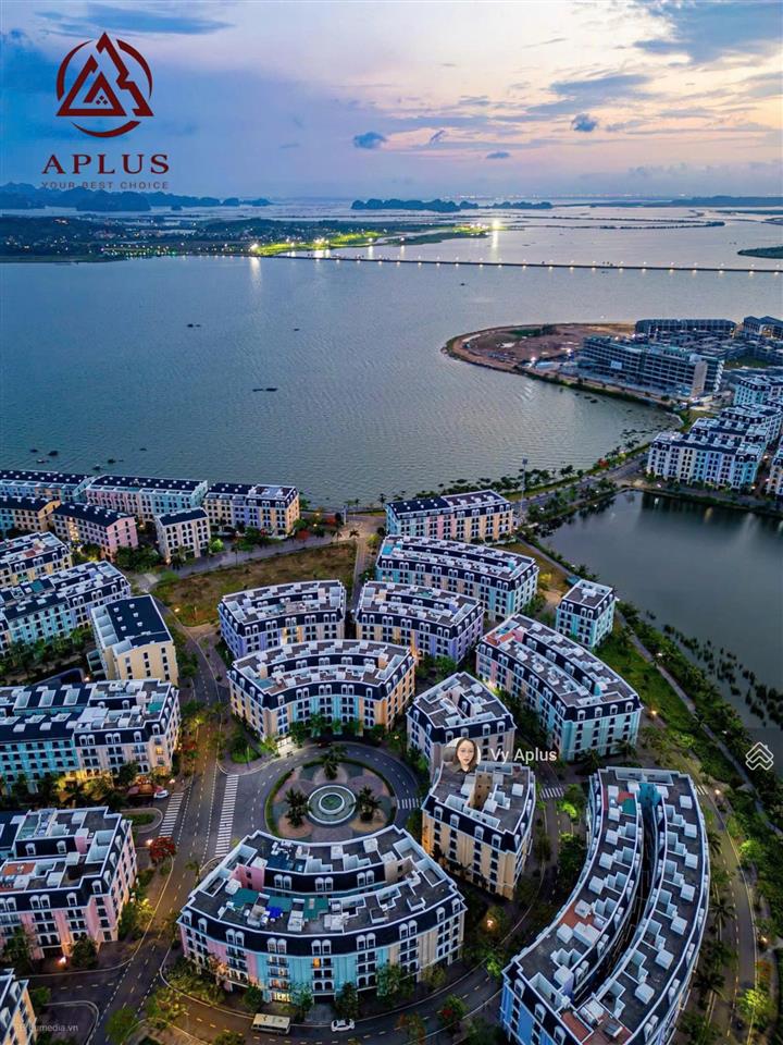 Siêu rẻ shophouse harbor bay hạ long full xây 5 tầng giá 7,x tỷ. gần vịnh gần hồ.  0936 585 ***