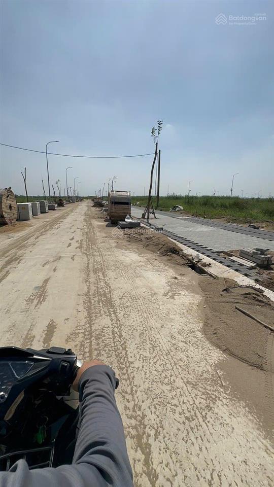 Chỉ với 26tr/m2 , anh/chị đầu tư sở hữu ngay lô gốc 162m2 , nằm trong siêu đô thị 146,8ha