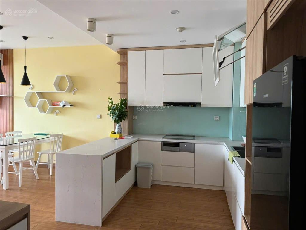 Nhỉnh 7,9 tỉ em bán căn hộ 3pn ở vinaconex7 nguyễn văn giáp giá chỉ bằng căn 2 pn bên goldmark city