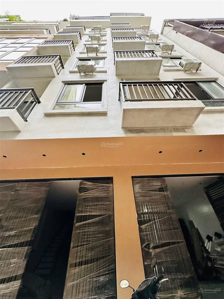 Toà apartment tại xuân diệu, 114m2*7t, mt 12m, ngõ ô tô tránh, đủ gpxd/pccc, dòng tiền 6%/năm