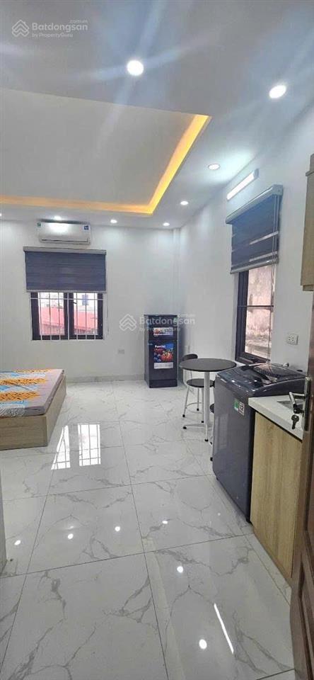 Toà chdv kim mã, 56m2*6t, 15 phòng kk, 3 mặt thoáng, cách phố 10m, đủ gpxd/pccc, dòng tiền 7%/năm!