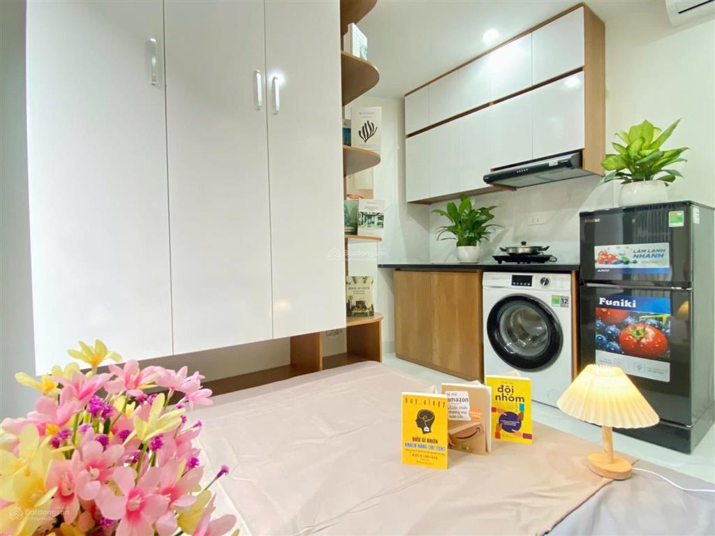 Toà chdv trung kính, 50m2*7t, mt 4.5m, 11 phòng kk, sát phố, hai thoáng, đủ pccc, dòng tiền 6%/năm