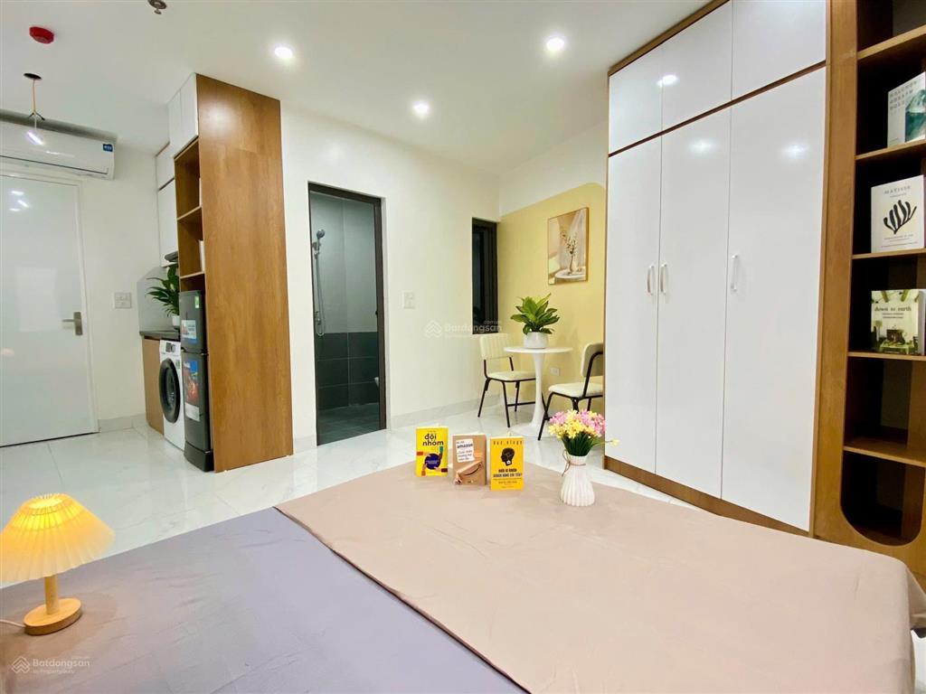 Toà chdv trung kính, 50m2*7t, mt 4.5m, 11 phòng kk, sát phố, hai thoáng, đủ pccc, dòng tiền 6%/năm