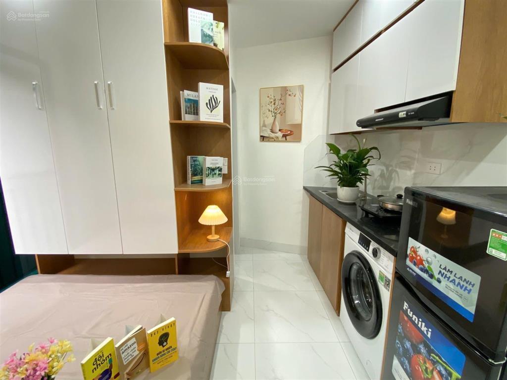 Toà chdv trung kính, 50m2*7t, mt 4.5m, 11 phòng kk, sát phố, hai thoáng, đủ pccc, dòng tiền 6%/năm