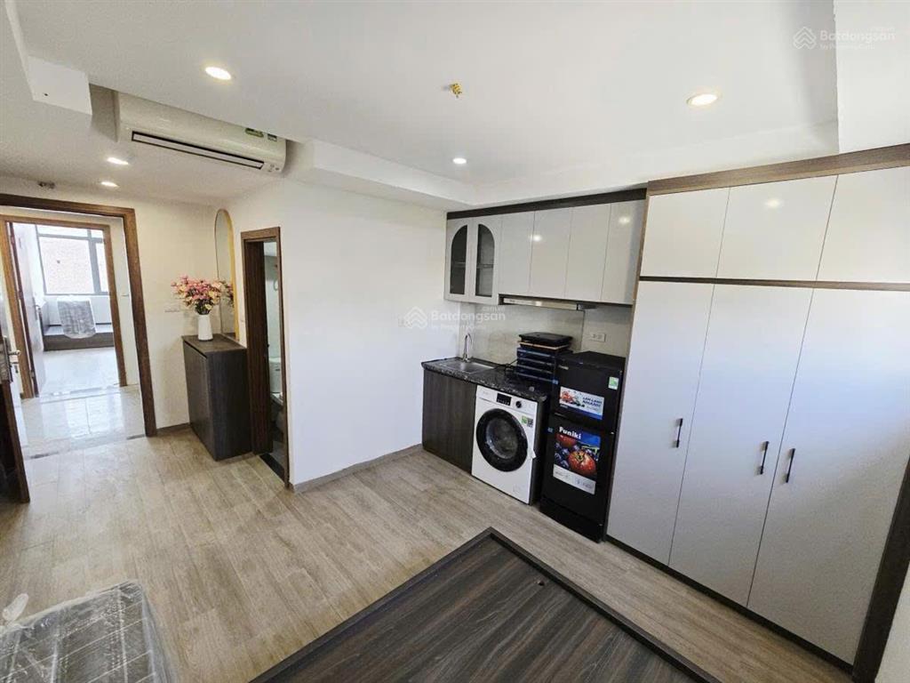 Toà chdv nguyễn ngọc vũ, 91.3m2*7t, mt 8m, 24 phòng kk, ngõ ô tô, đủ gpxd/pccc, dòng tiền ~8%/năm!