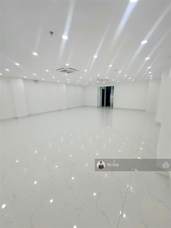 Cho thuê văn phòng đức diễn, bắc từ liêm dt 144m2 giá 18 triệu/tháng