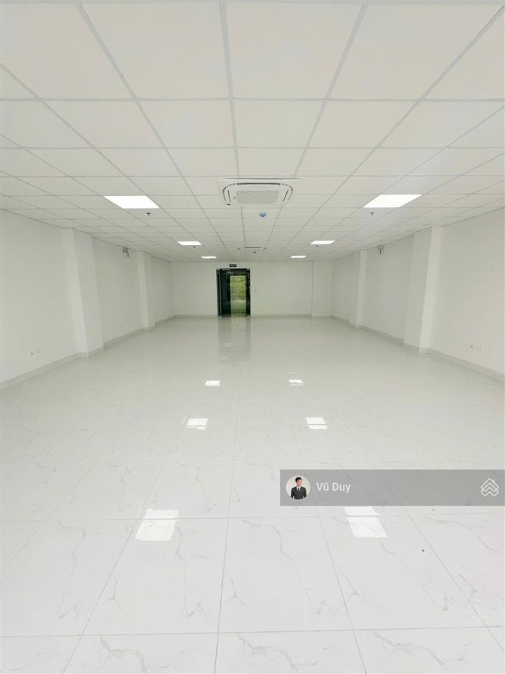 Cho thuê văn phòng đức diễn, bắc từ liêm dt 144m2 giá 18 triệu/tháng