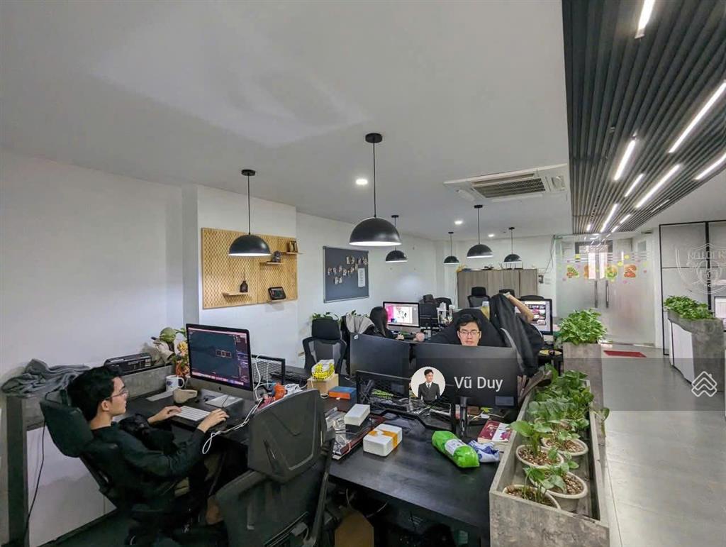 Cho thuê văn phòng láng hạ, đống đa dt 120m giá 30 triệu/tháng