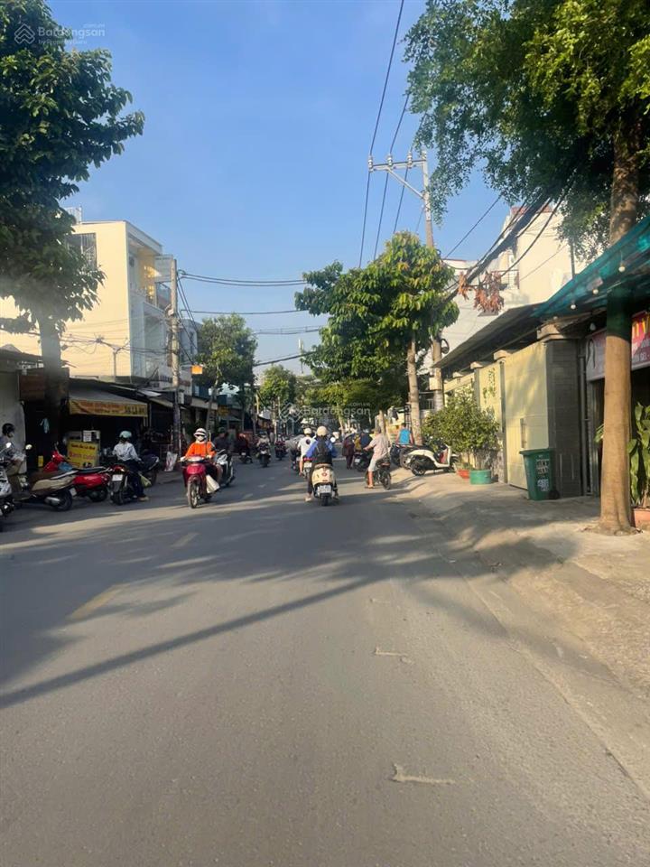 Bán nhà mặt tiền kinh doanh huỳnh thị hai. dt 5m x 35m , nhà 2 tầng . giá 12 tỷ tl