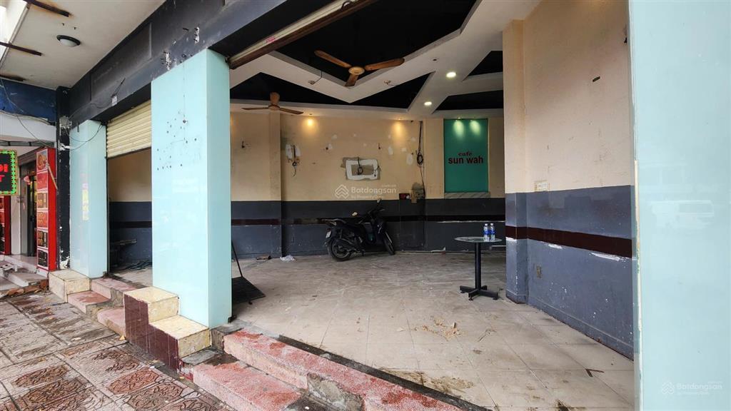 Mặt tiền nhà cho thuê kinh doanh tại 57 út tịch tân bình