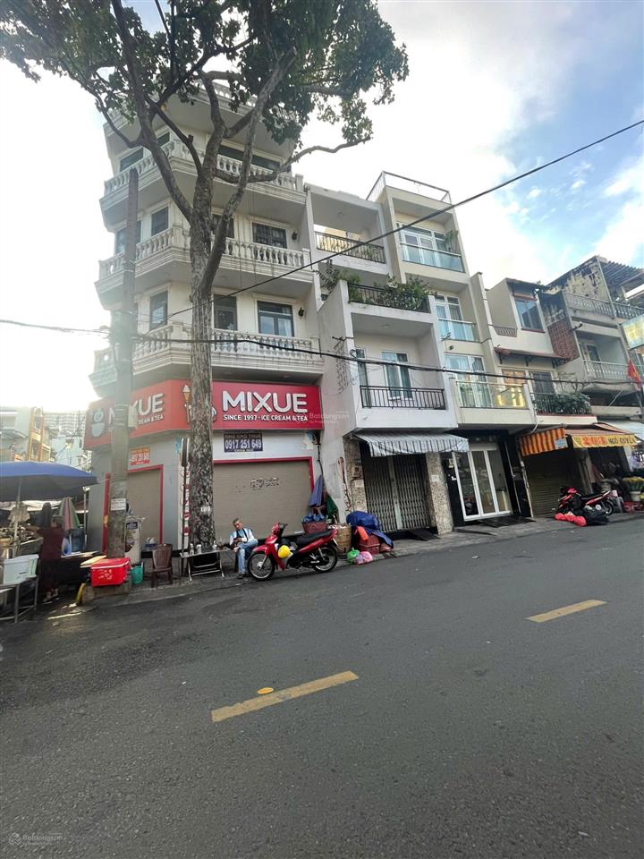 Mặt tiền ngô quyền, bề nhà ngang 7m, 5 lầu, sân thượng, thang máy hiện đại, giá 23.8 tỷ tl