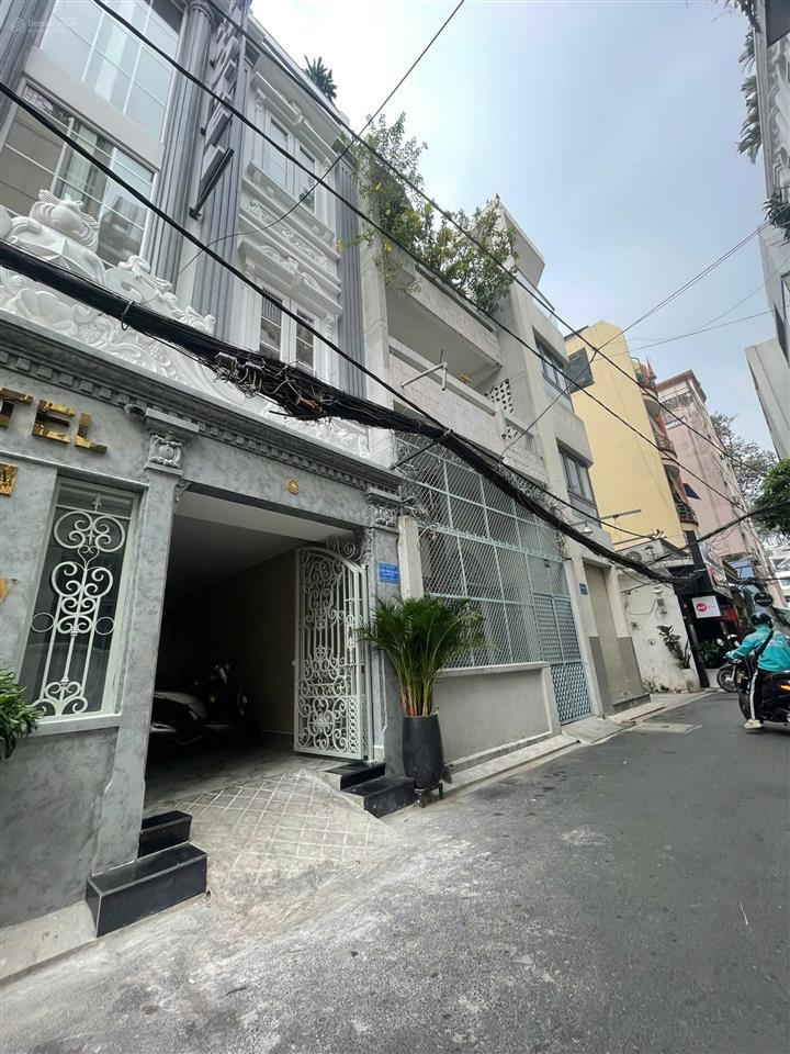 Nhà hẻm 8m lê thị riêng 7.7x18m, nhà 4 lầu thang máy hđ thuê 110tr/th giá 35 tỷ tl