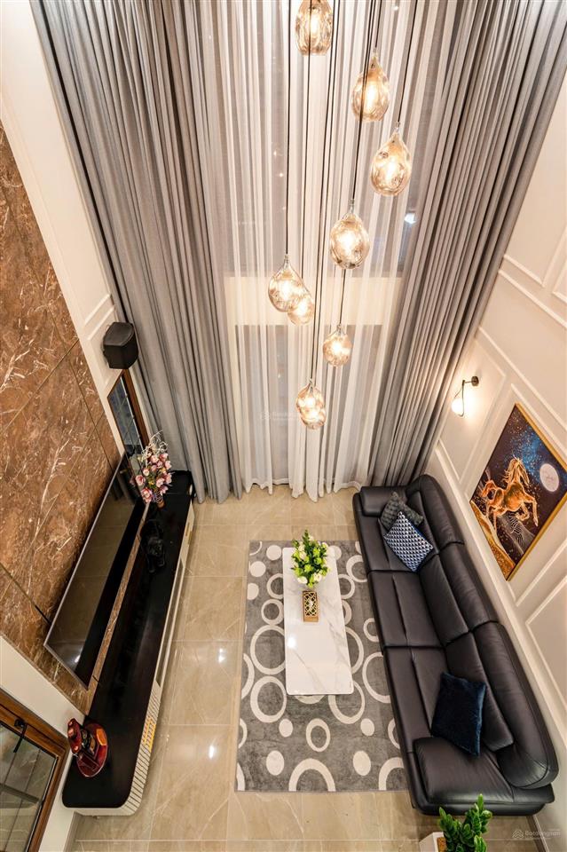 Bán nhà đẹp 2 mt hxh trần bình trọng quận 5, 7.8x8.7m 5 tầng chỉ nhỉnh 17 tỷ