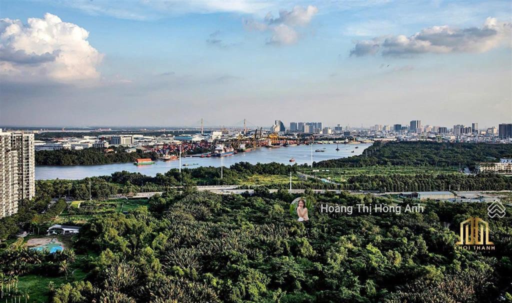 Chính chủ cần bán căn 2pn tầng cao view cảng, giá cdt không chênh  o902.95.2345