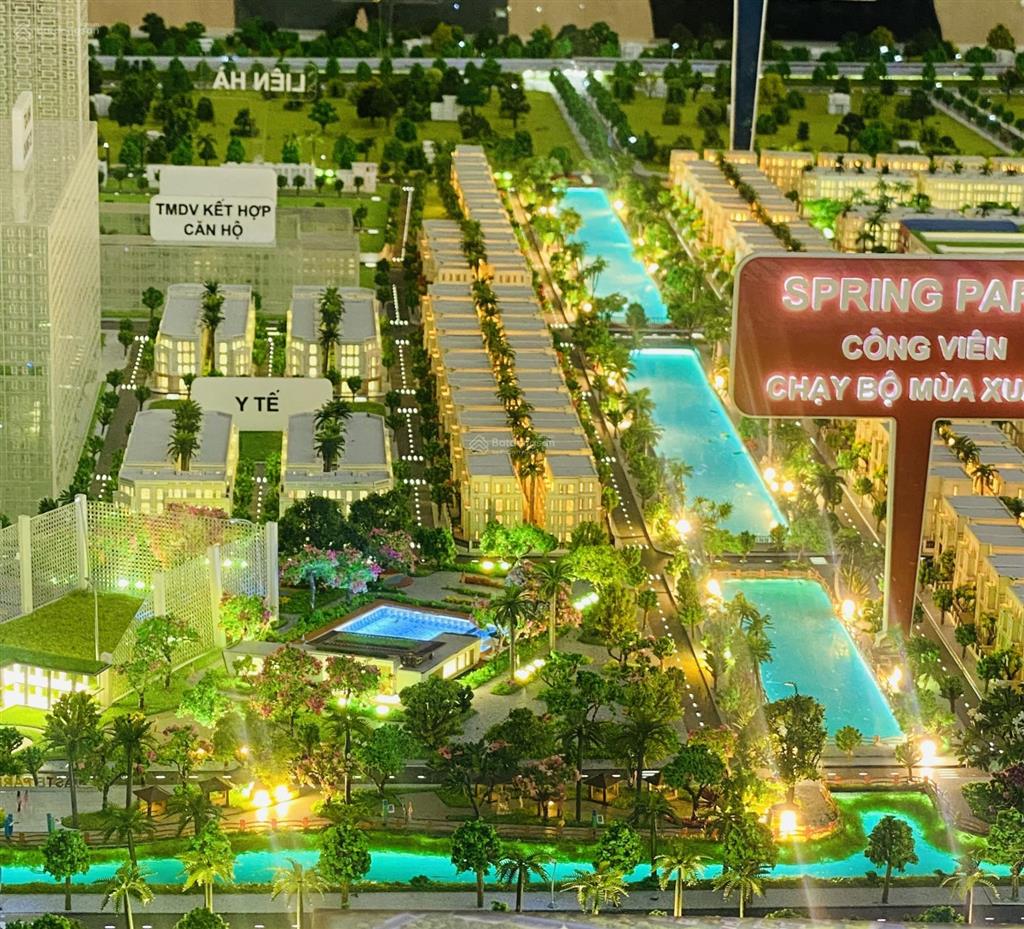 Chính chủ bán cắt lỗ đơn lập góc mặt sông 300m2 giá full 83 tỷ