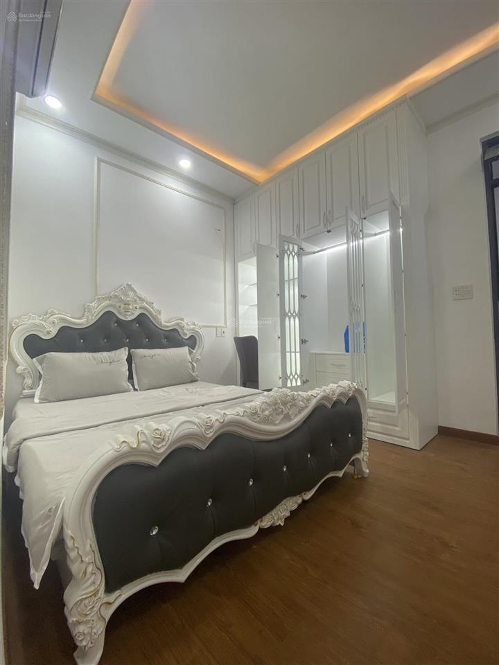 Hoa hậu hẻm 100 ama khê  nhà 3,5 mê "full option"  đẹp không tì vết