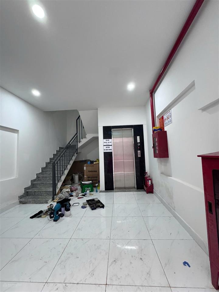 Bán cặp 2 tòa nhà chdv thu nhập ~400 triệu635m ngang 14mx50m thu nhập cao khai thác hơn 60 phòng