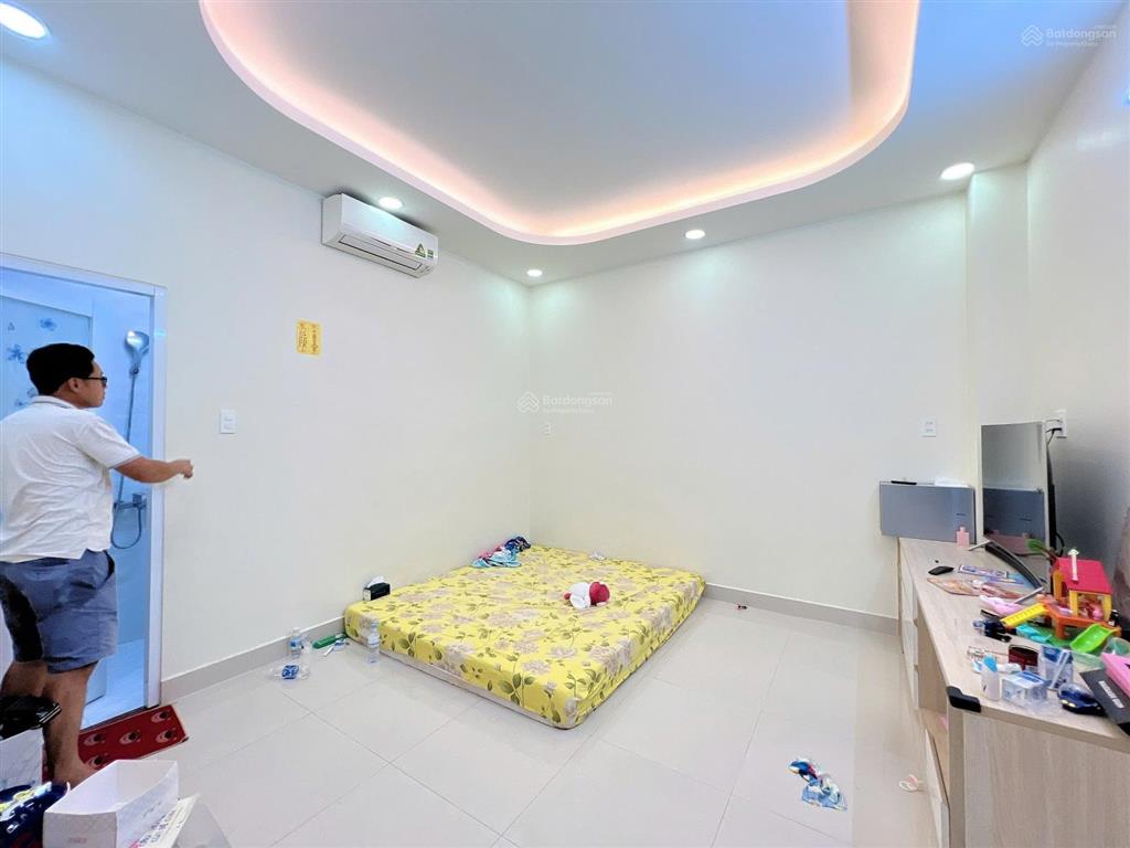 Bán nhà đường dương khuê  phường hiệp tân dt 10x22m ( 1 lầu st )