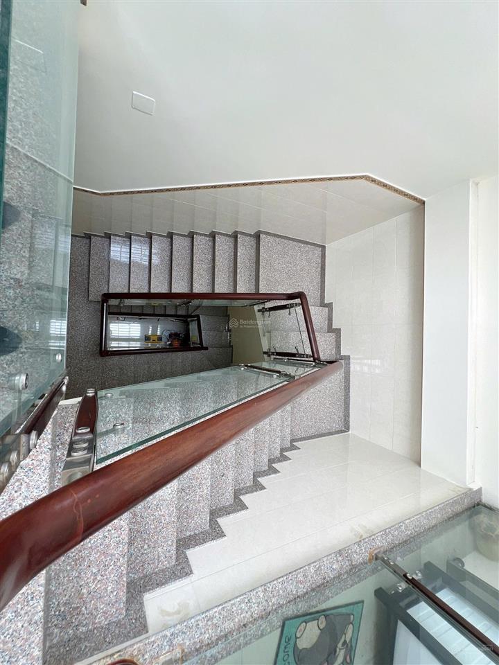 Bán nhà đường dương khuê  phường hiệp tân dt 10x22m ( 1 lầu st )