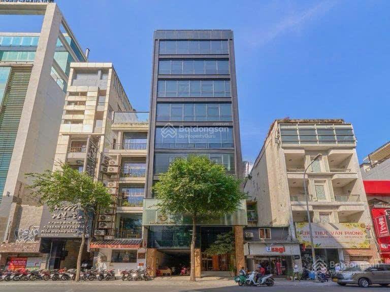 Góc 2 mt cực đẹp  trần hưng đạo, p. nct, quận 1  dt 8 x 18m  hầm 7 tầng  hđt 250tr  giá 60 tỷ