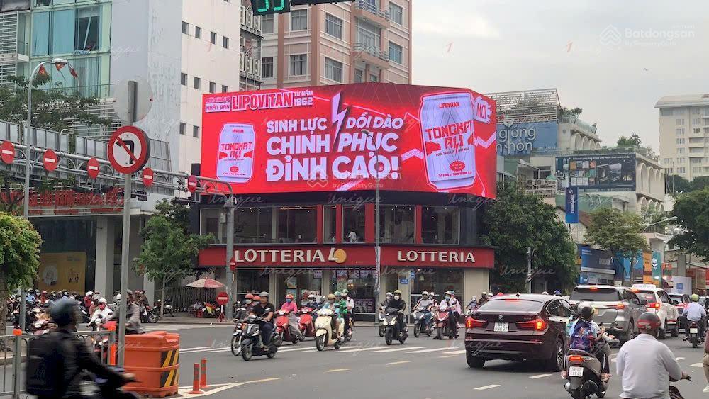 Góc 2 mt cực đẹp  trần hưng đạo, p. nct, quận 1  dt 8 x 18m  hầm 7 tầng  hđt 250tr  giá 60 tỷ