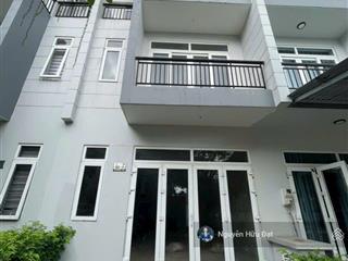 Bán nhà phố bella villa 5x15m sổ hồng riêng, hoàn công đầy đủ, thích hợp cho thuê ở ngay