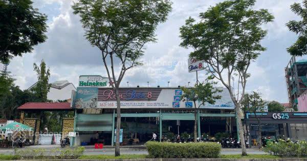 Duy nhất! mặt tiền trần não 163 , quận 2. giá 205 tỷ/ hđt 400tr/ tháng. dt 900m2 nở hậu. 0976 733 ***