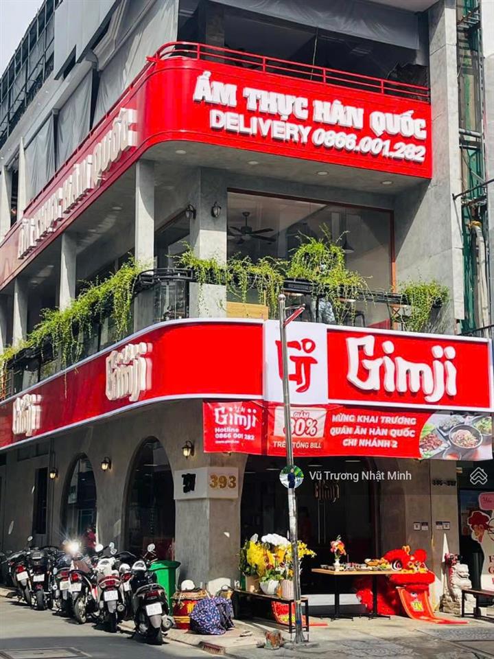 Bán nhà góc 2 mặt tiền sư vạn hạnh, q.10  70m2 (4,5 x 16)  4 tầng  hđt 180tr/th  giá 35 tỷ