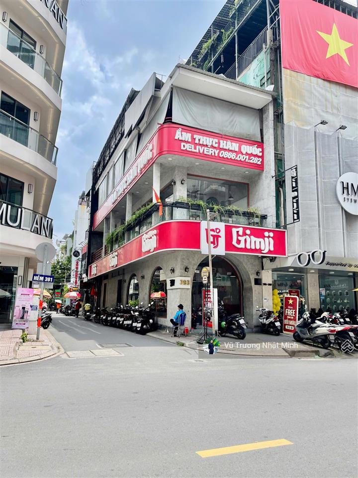Bán nhà góc 2 mặt tiền sư vạn hạnh, q.10  70m2 (4,5 x 16)  4 tầng  hđt 180tr/th  giá 35 tỷ