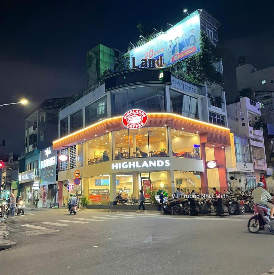 Góc 2 mặt tiền trần đình xu, quận 1 150m2 (15 x 10) 3 tầng hđt 180 triệu  bán 50 tỷ