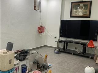 Bán gấp nhà 3 tầng giá 3.7 tỷ  võ chí công, tây hồ