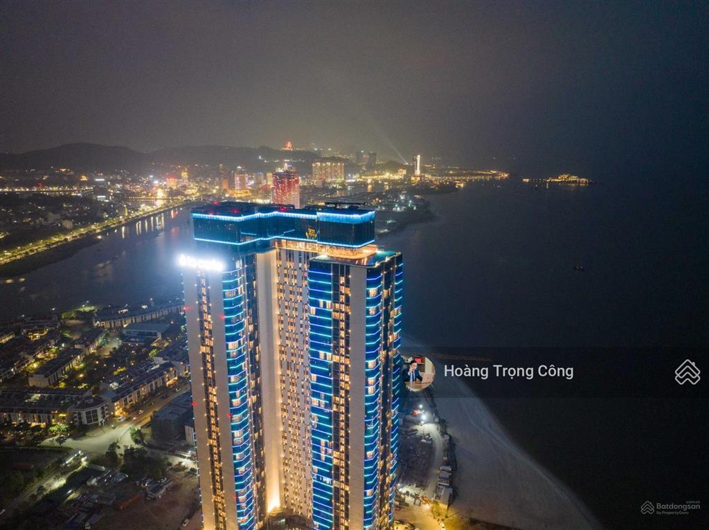 Cần bán căn stu tòa b mã 16, 54m2 tầng cao giá 3,5x tỷ bao phí, bc hướng đn.  0923 878 ***