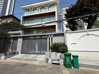 Bán biệt thự an khánh  thủ thiêm, đường số 39 ,quận 2, 7.5x21m (158m2) hầm + 4 tầng , giá 54 tỷ