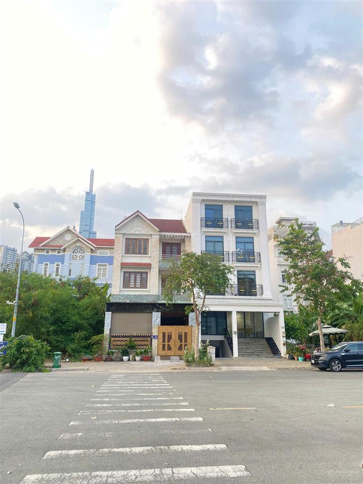 Siêu vị trí! nằm trong cụm trung tâm tài chính quốc tế thủ thiêm 158m2, 4 tầng, 55 tỷ, hđt 130tr/m2