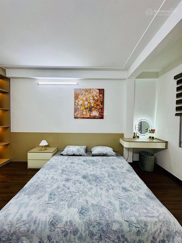 Tam trinh,31m2,nhà 5 tầng mới full nội thất,chủ bán trước tết thôi. giá 6.98t