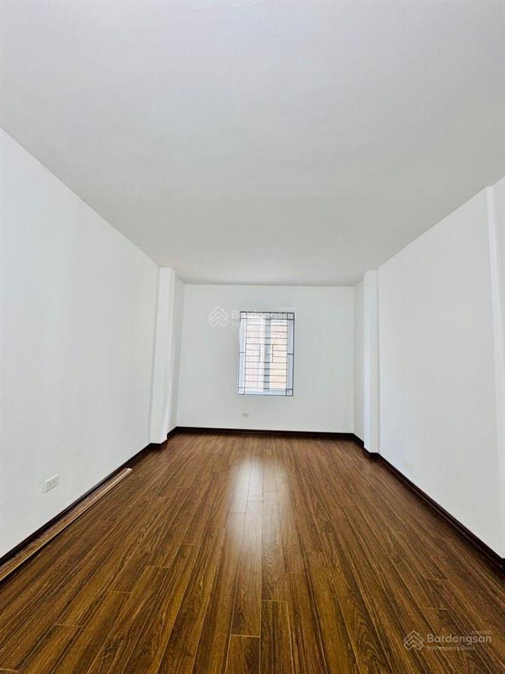 Tam trinh,31m2,nhà 5 tầng mới full nội thất,chủ bán trước tết thôi. giá 6.98t