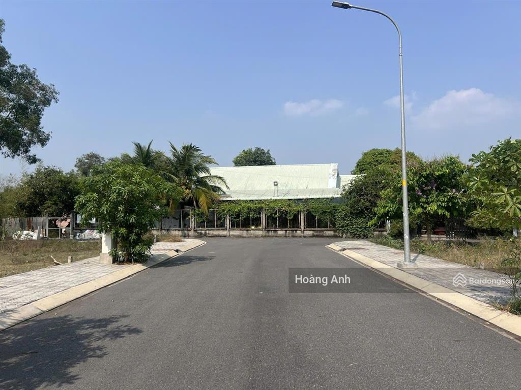Cần bán gấp lô đất 114m2 giá 720 triệu khu dân cư đường nguyễn văn khạ, củ chi