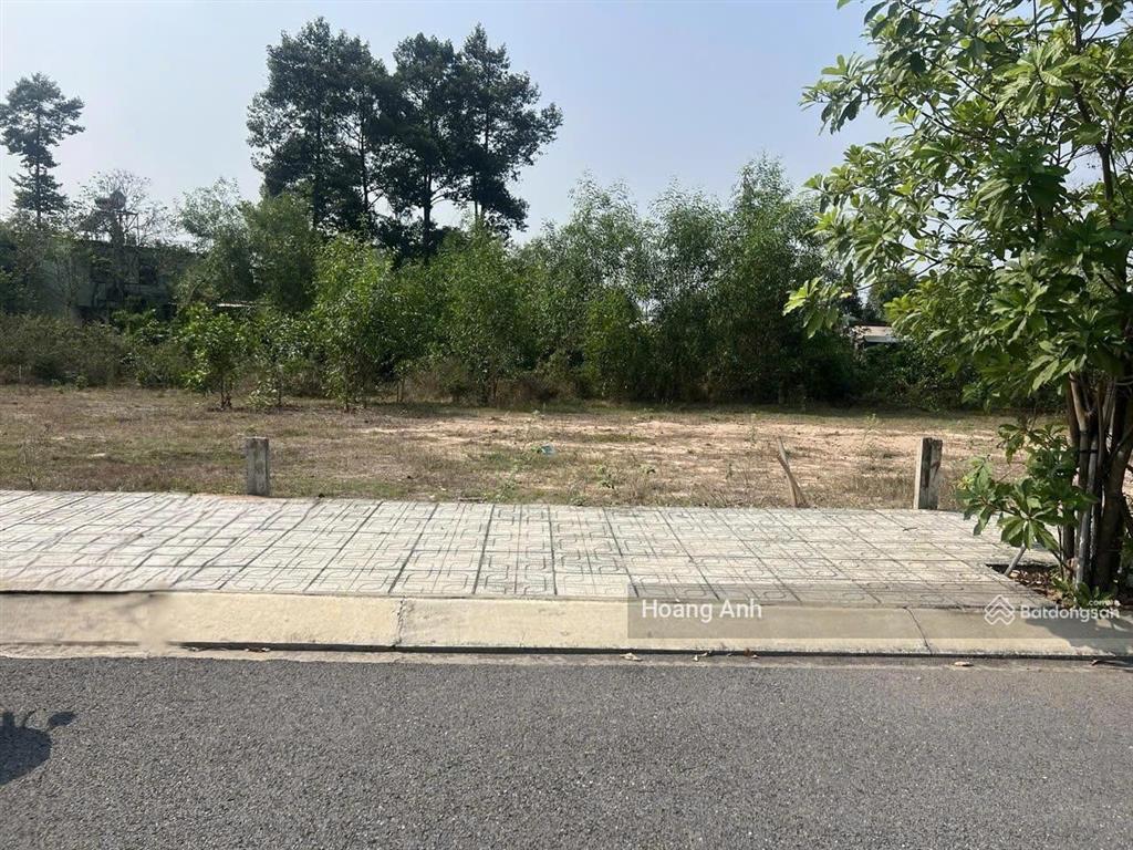 Cần bán gấp lô đất 114m2 giá 720 triệu khu dân cư đường nguyễn văn khạ, củ chi