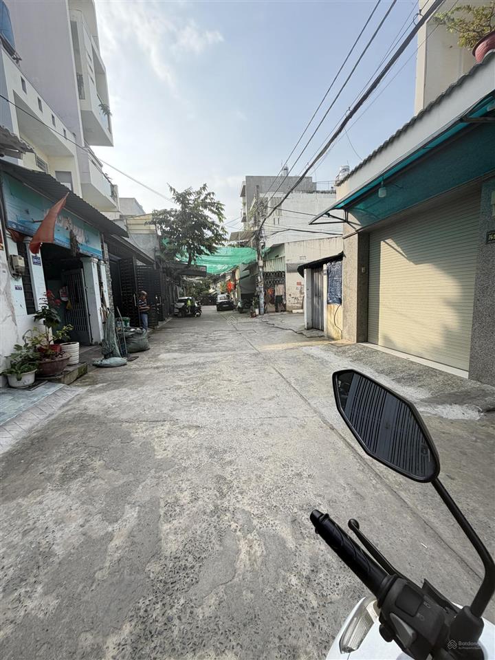 Bán nhà 1/ tân kỳ tân quý, 4x16m, 4 phòng đang cho thuê, hẻm xe hơi 6m sạch sẽ