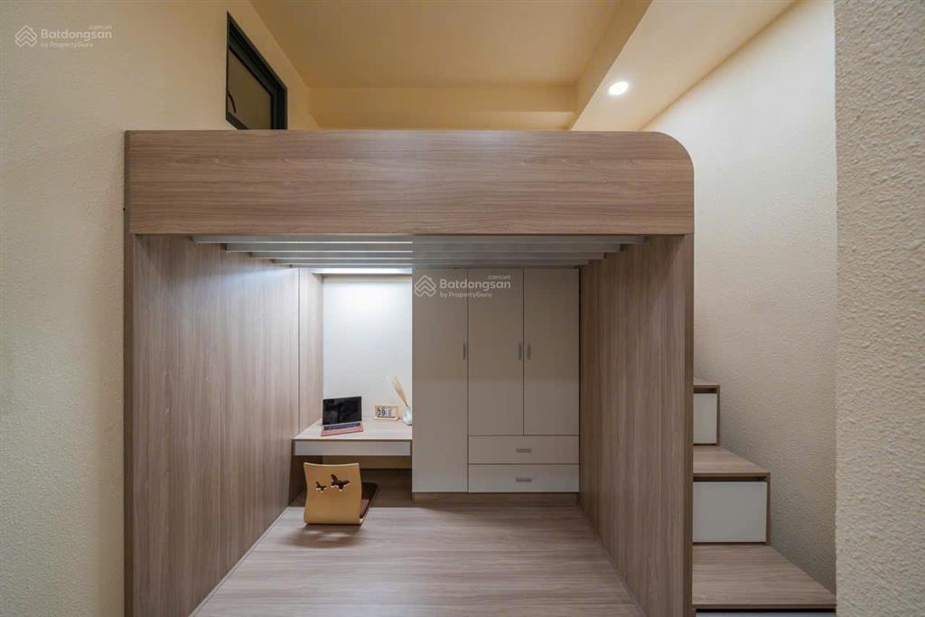 Hàng kín! dt (8mx12m) mt nguyễn thị minh khai q1 gần hoa lư  dòng tiền 90tr/tháng. chỉ 30 tỷ